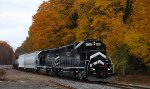 Autumn colors form the backdrop as DDRV's RP-1 heads west